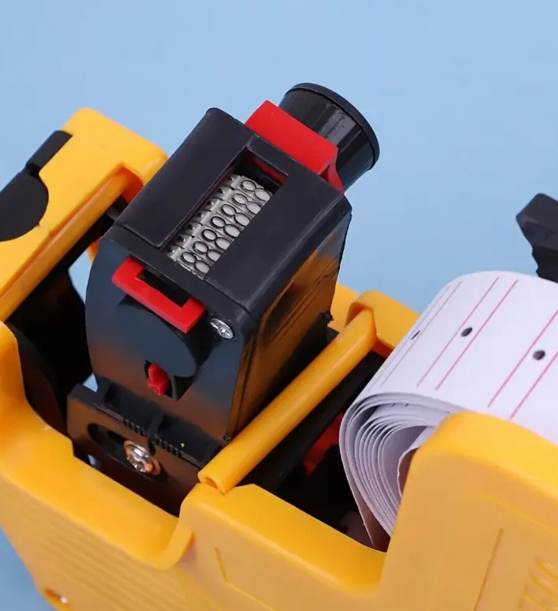 Maquina De Etiquetas Amarilla 1 - 3