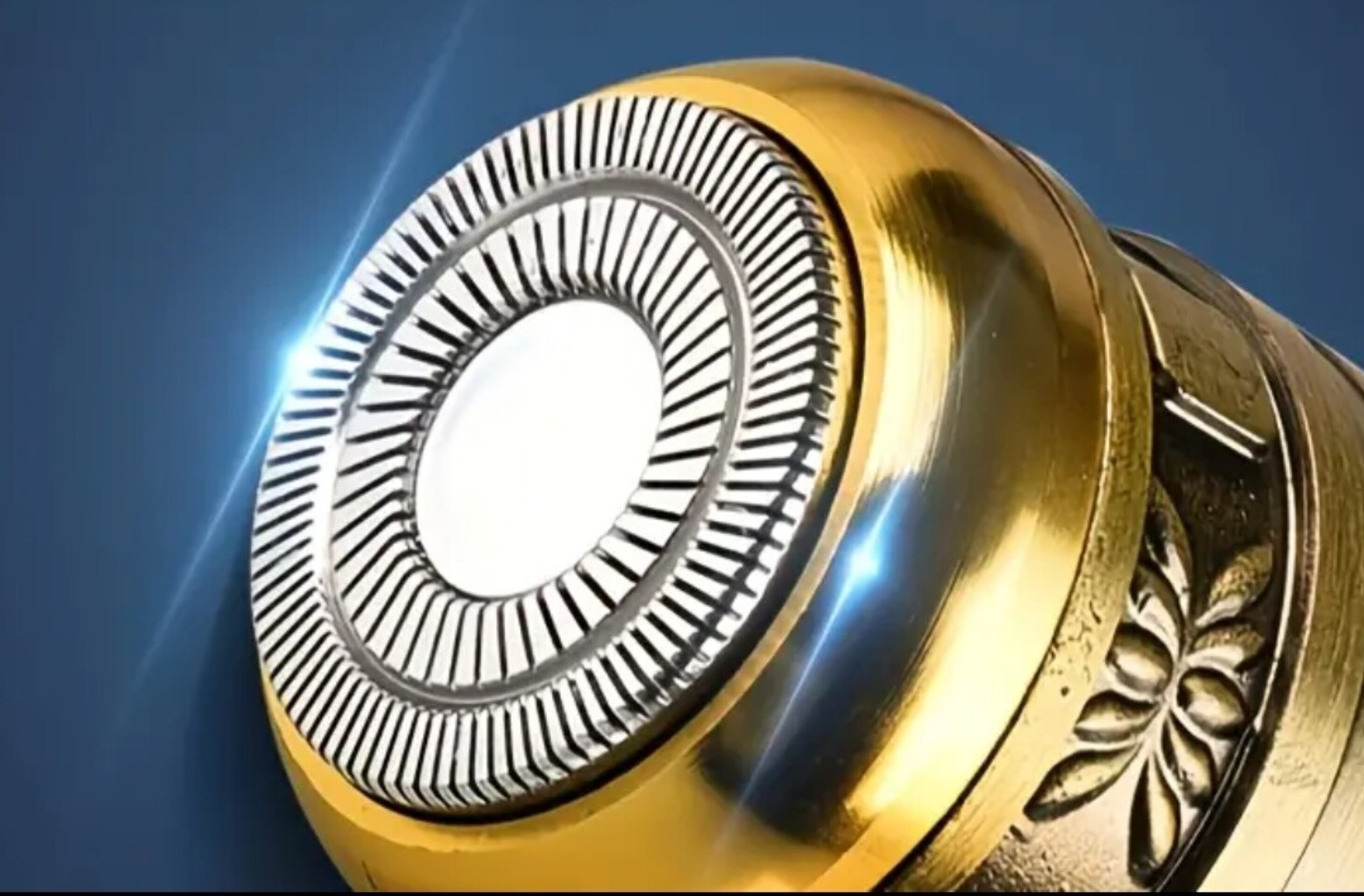 Afeitadora Eléctrica Mini Larga Oro - 2